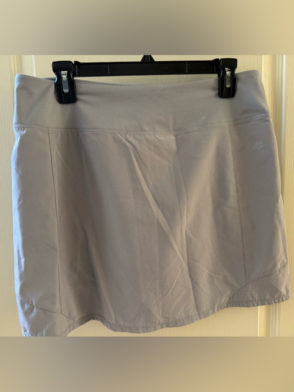 Free 2B by Free Country  Ladies Large Gray Skort golf/pickleball/golf, NWOT